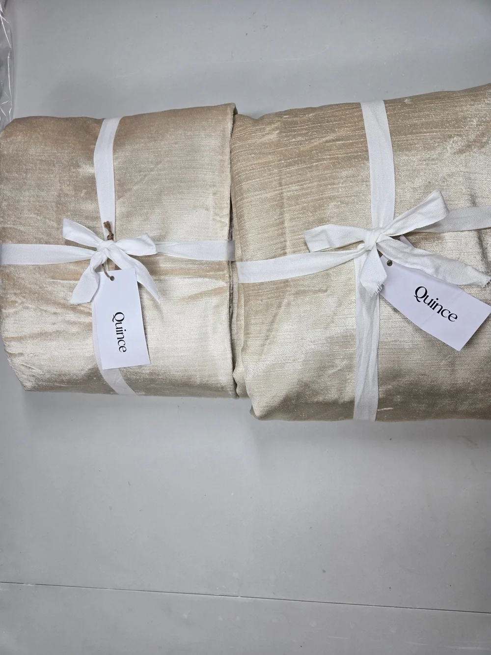 NWT QUINCE Set Of 2 48x96 Luster Velvet True Blackout Curtains Champagne 8708